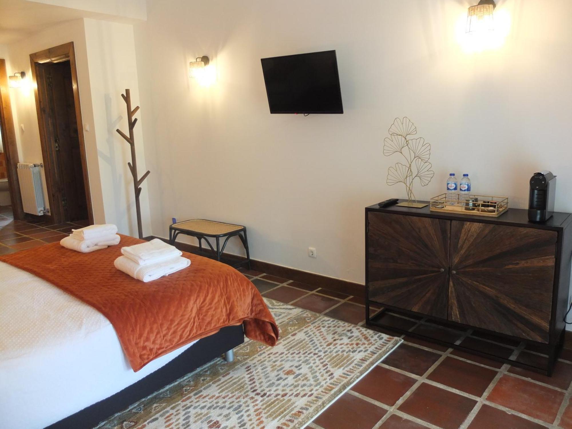 Quinta De Mocamedes - Turismo De Habitacao Hotel Vouzela Ngoại thất bức ảnh